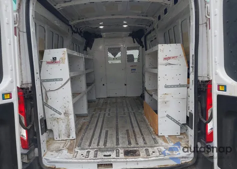 2018 Ford Transit-250 z USA, uszkodzony, nr VIN 1FTYR2CM1JKA78568